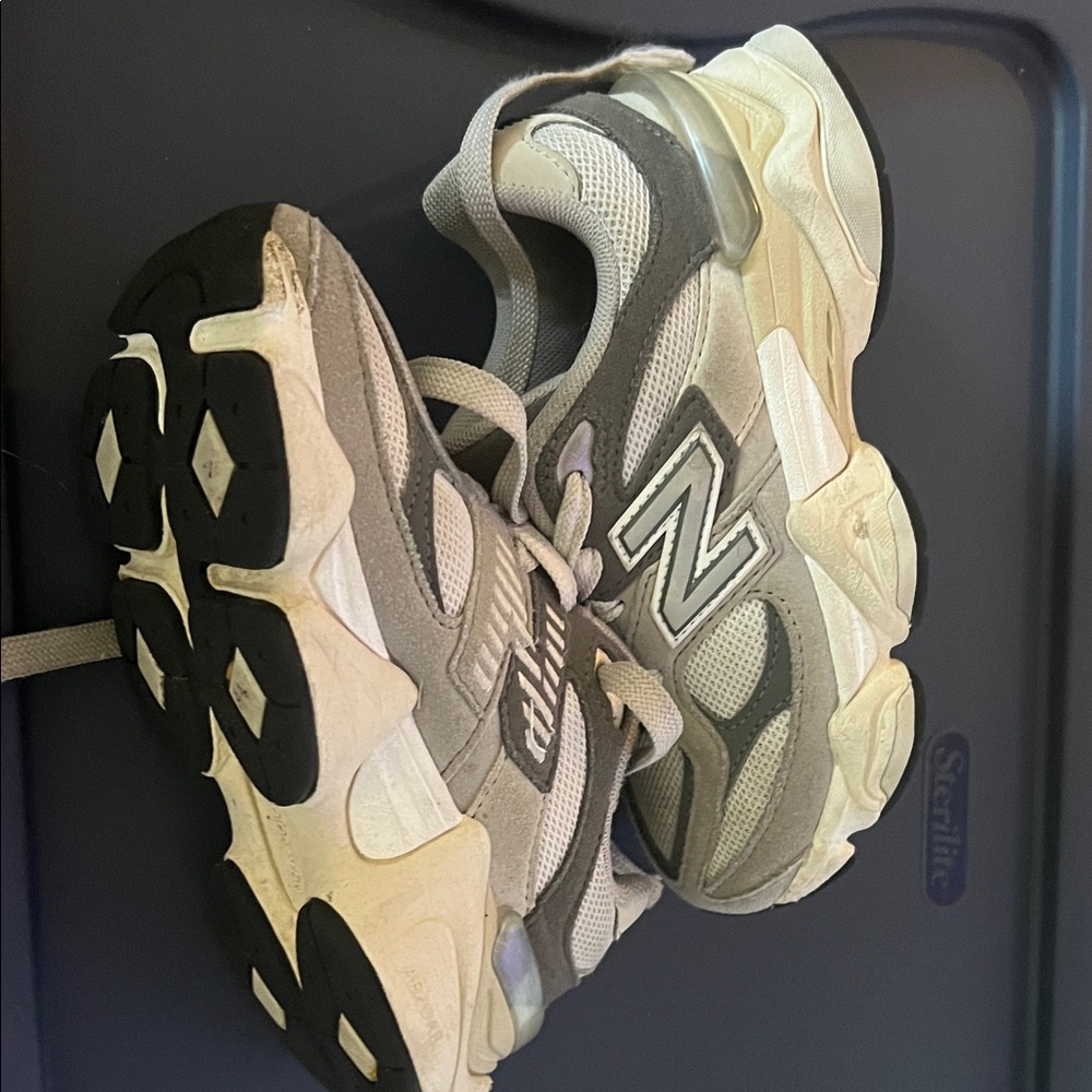 New Balance Kids' Sneakers in Gray and Cream